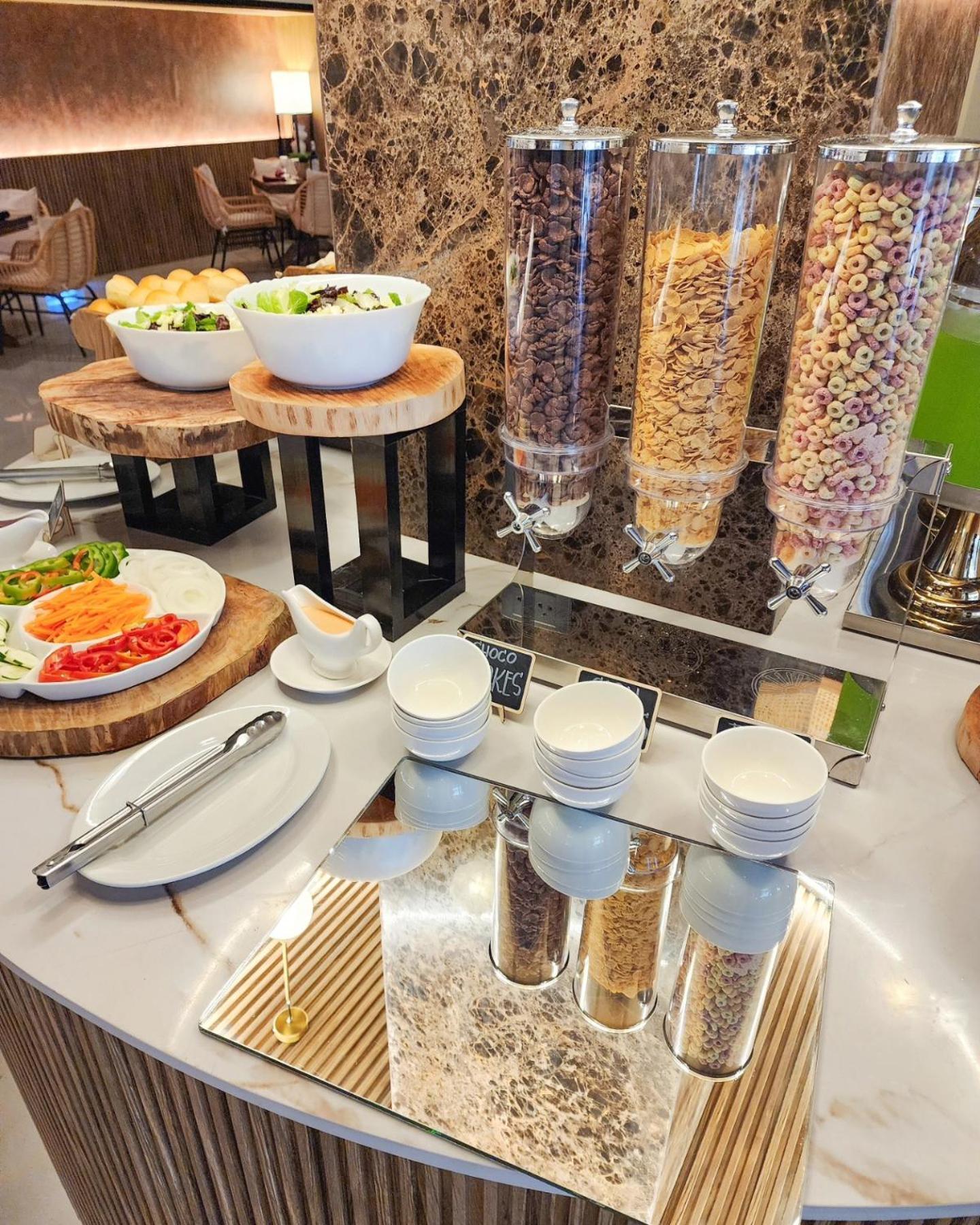 Elijah Hotel Дасмариньяс Экстерьер фото