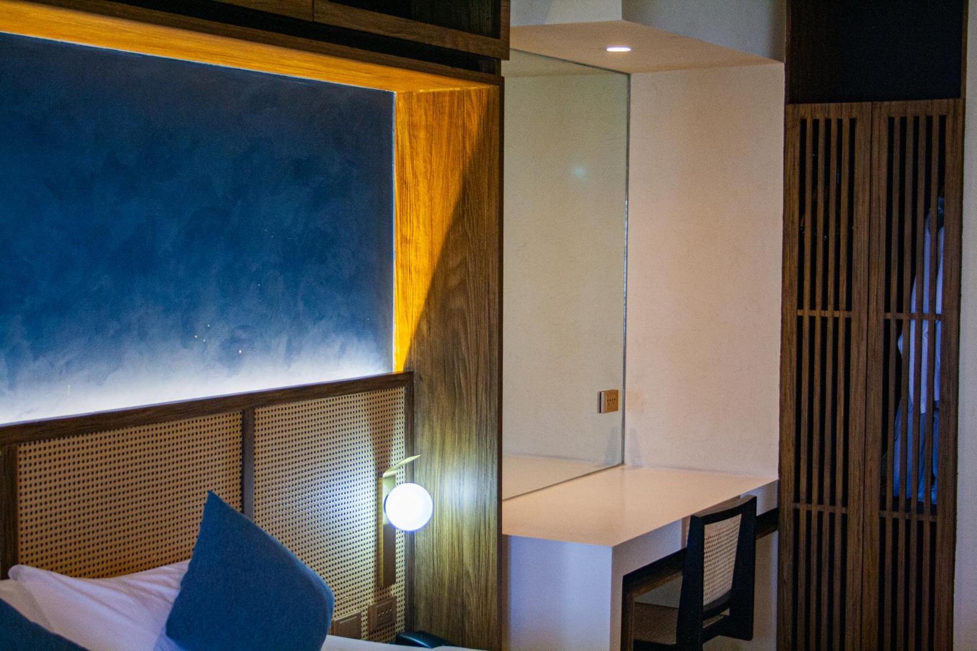 Elijah Hotel Дасмариньяс Экстерьер фото