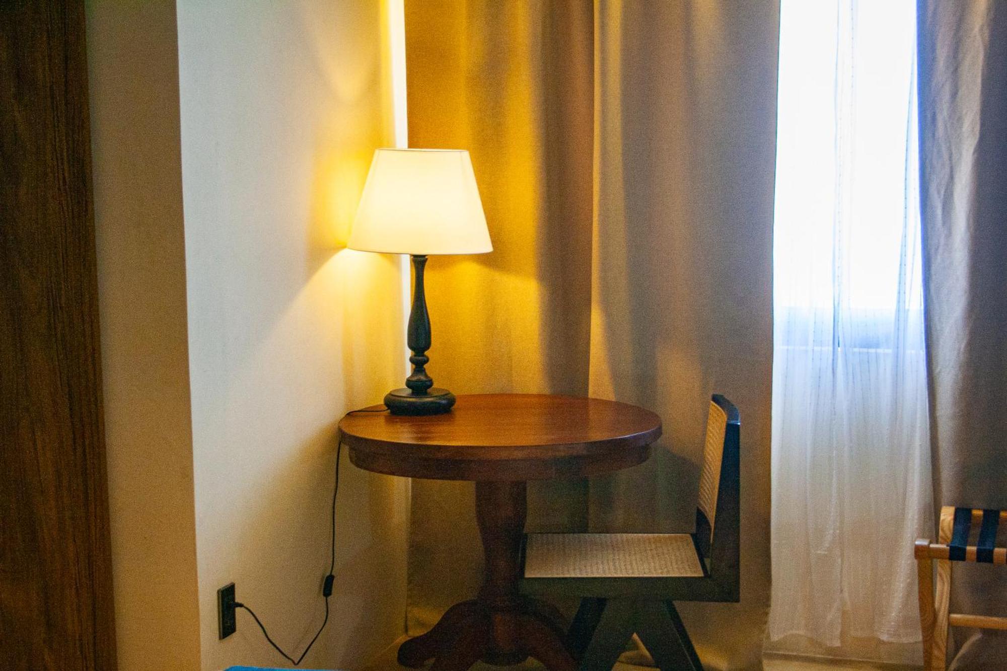 Elijah Hotel Дасмариньяс Экстерьер фото